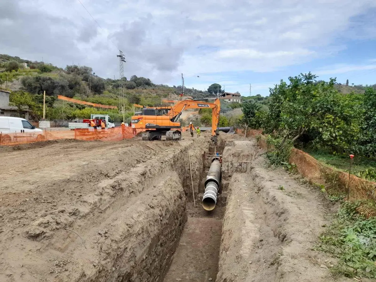 Water and Sewage Interference Resolution - Messina-Catania Railway Doubling, North Lot (Giampilieri-Taormina)